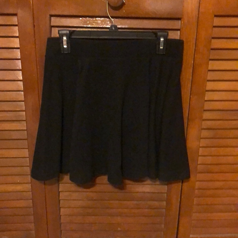 Black circle skirt